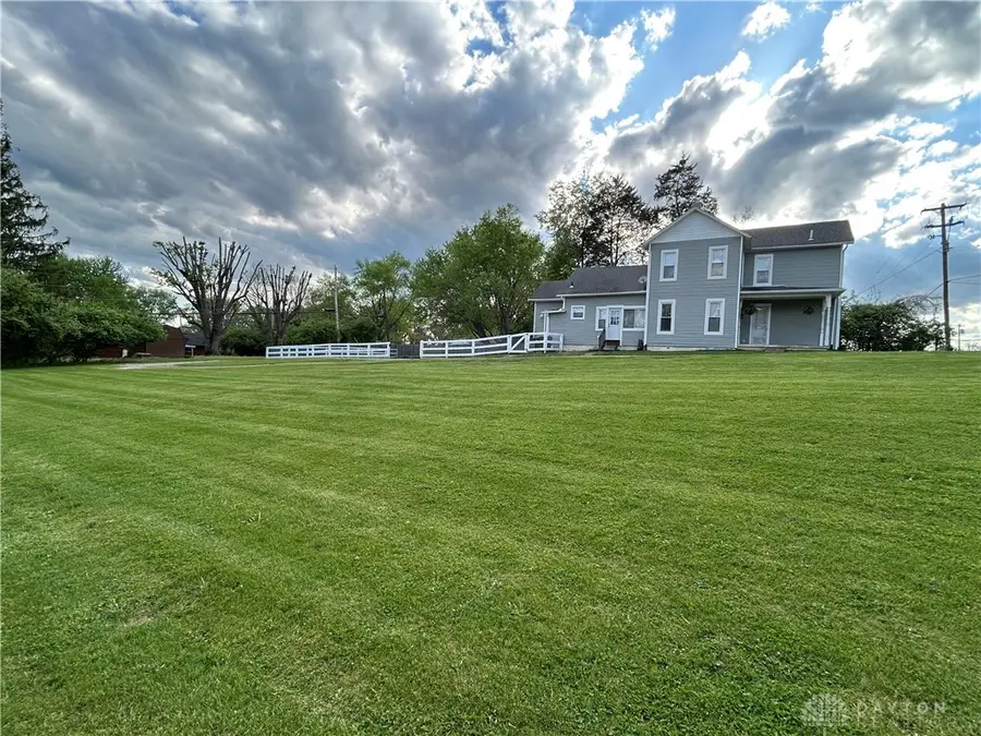 4267 W Franklin Street, Sugarcreek, OH 45305 - #3