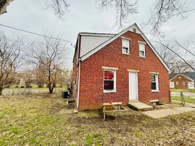 801-803 Winston Drive, Fairborn, OH 45324 - #3