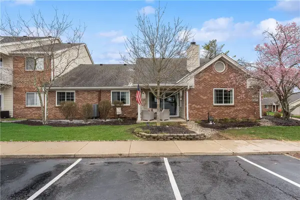 6673 Brigham Square, Centerville, OH 45459