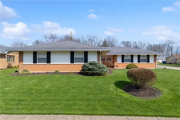 408 Mayfair Drive, Wilmington, OH 45177