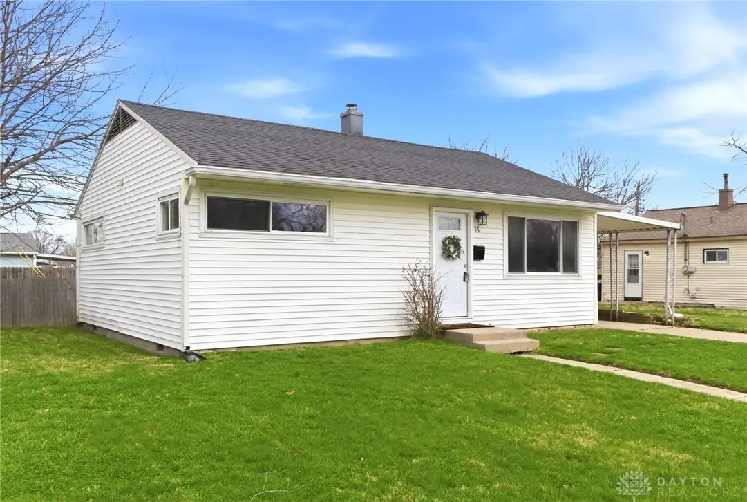 15 N Diana Lane, Fairborn, OH 45324 - #1