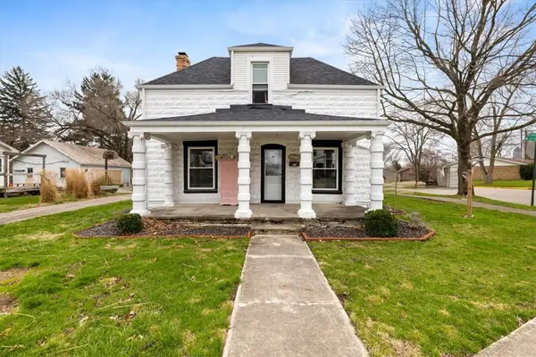 618 W Jefferson Street, New Carlisle, OH 45344