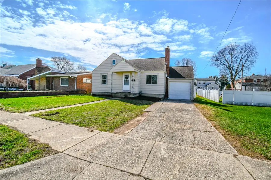 34 Greene Street, Fairborn, OH 45324 - #2