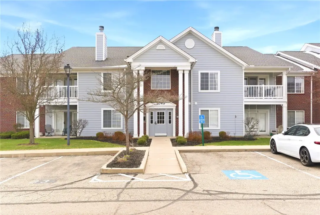 3043 Cumberland Lane #104, Beavercreek, OH 45431 - #1