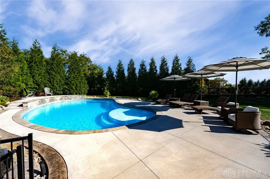 701 Grand Wood Court, Five Points, OH 45066 - #2