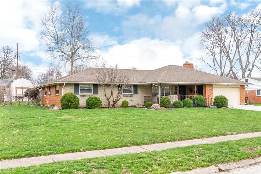 321 Grantham Drive, Englewood, OH 45322 - #2