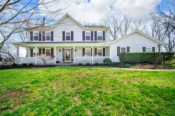 1514 View Point Drive, Beavercreek, OH 45434