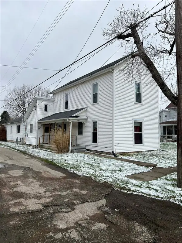 11 Dewey Street, West Alexandria, OH 45381