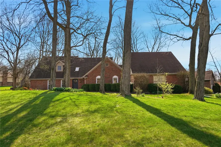 2734 Cricket Woods Drive, Butler, OH 45414 - #3