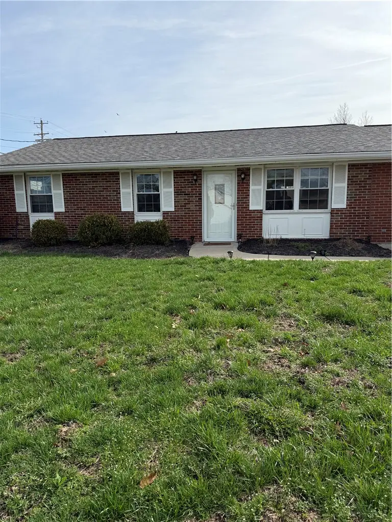 11190 Lebanon Avenue, Blue Ash, OH 45242 - #1