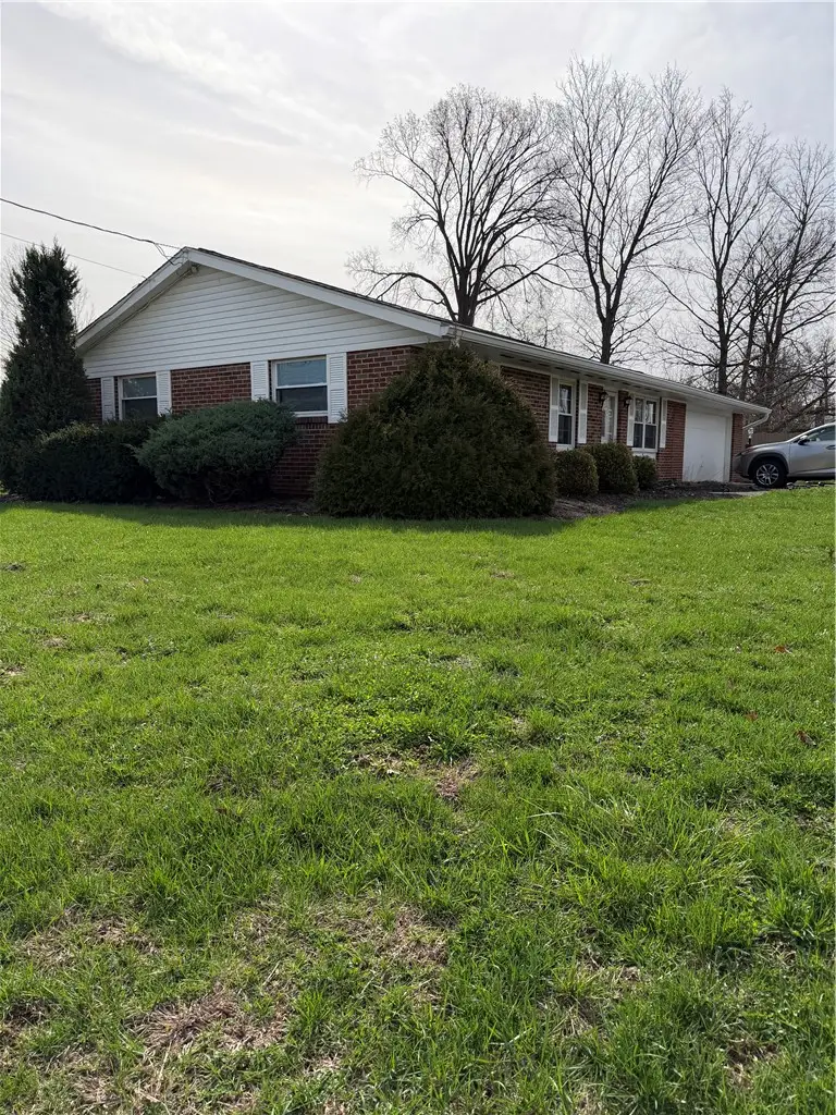 11190 Lebanon Avenue, Blue Ash, OH 45242 - #2