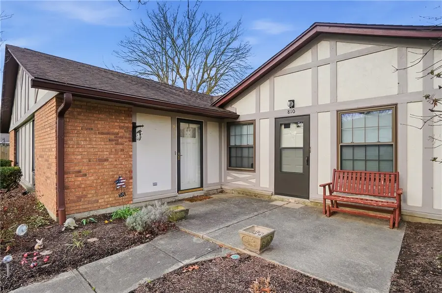 812 Pine Needles Drive, Dayton, OH 45458 - #2