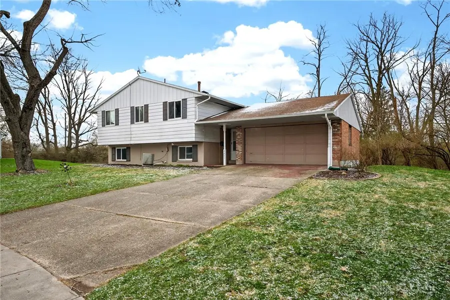 4401 Nowak Avenue, Huber Heights, OH 45424 - #2