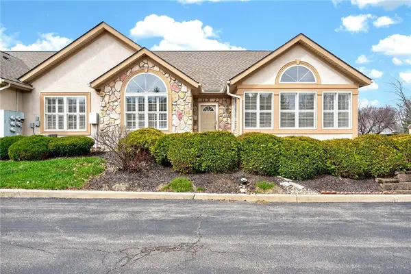 454 Beth Page Circle, Washington Twp, OH 45458