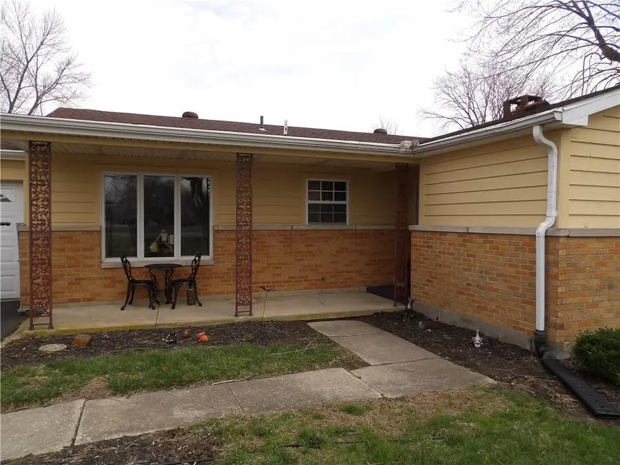 5865 N Washington Road, Piqua, OH 45356 - #2