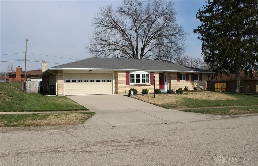 6208 Rosecrest Drive, Dayton, OH 45414 - #2