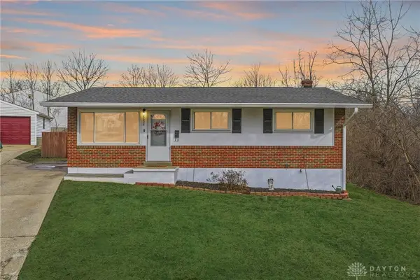 8608 Dundalk Court, Deer Park, OH 45236