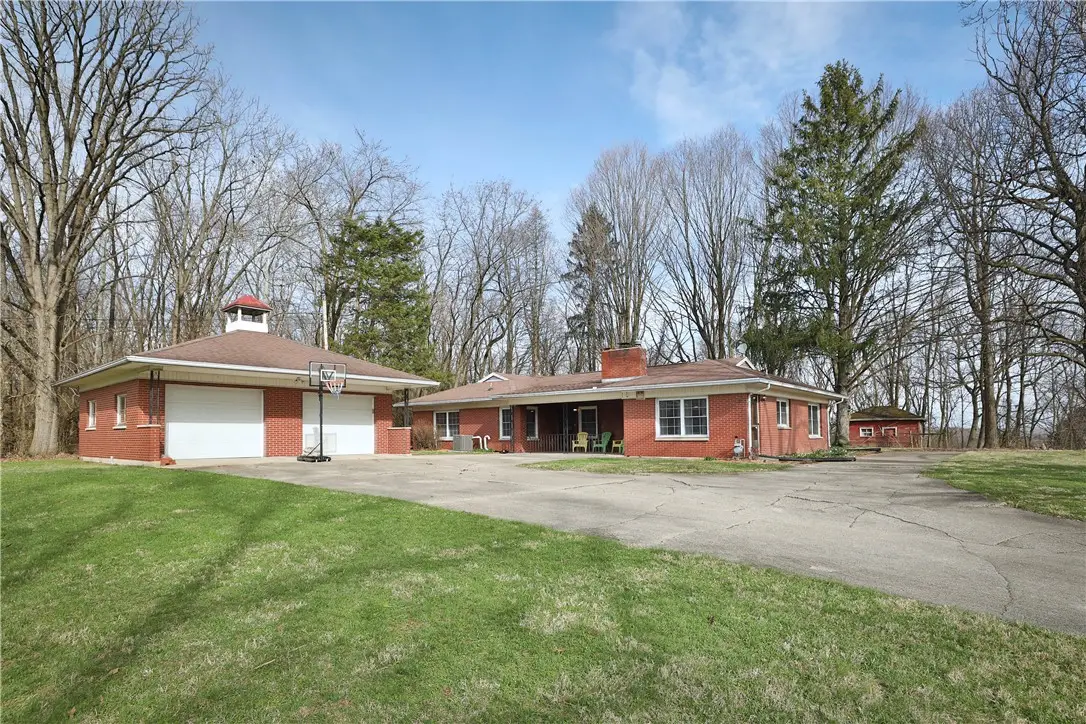 375 N Fostoria Avenue, Springfield, OH 45503 - #1