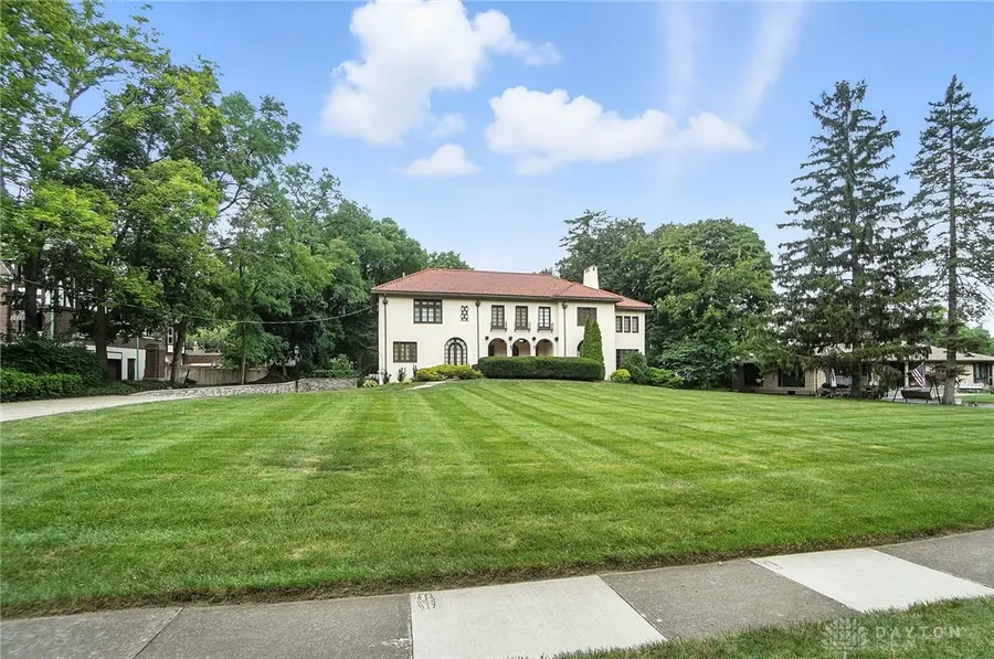 25 W Thruston Boulevard, Oakwood, OH 45419 - #3