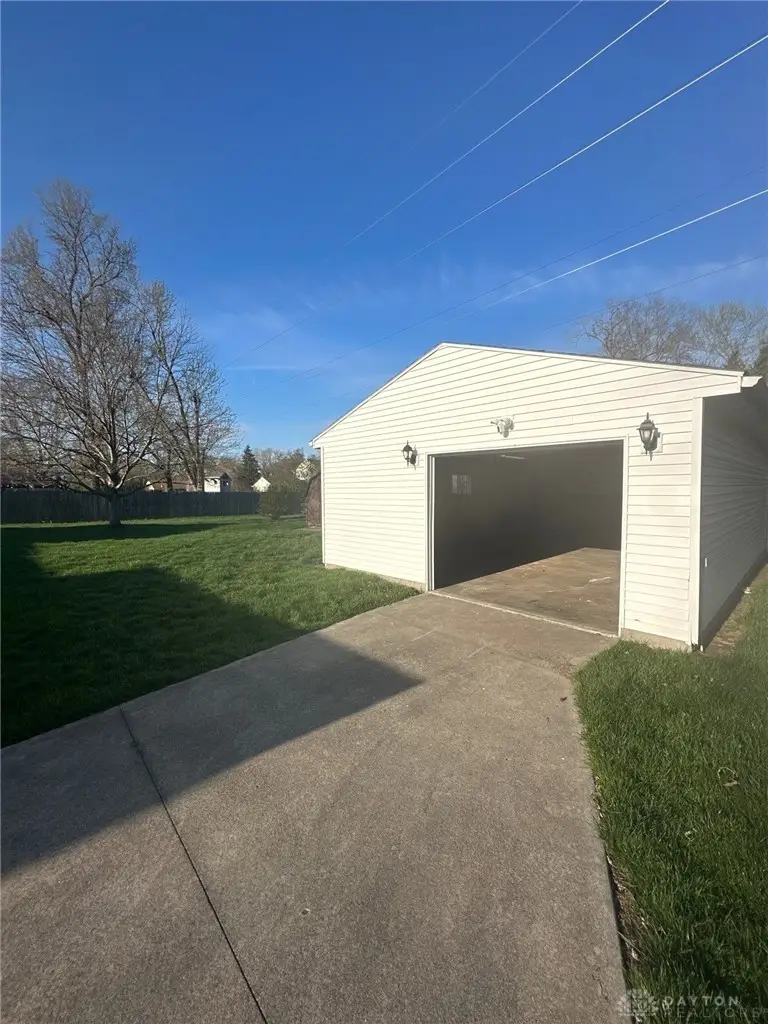 6121 Freeport Drive, Clayton, OH 45415 - #2