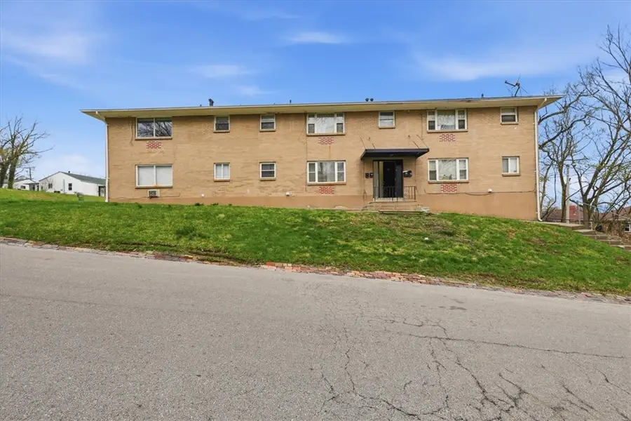 321 S Harbine Avenue, Dayton, OH 45403 - #3