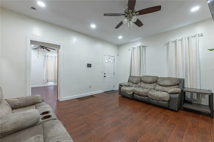 566 Wyoming Street, Dayton, OH 45410 - #3