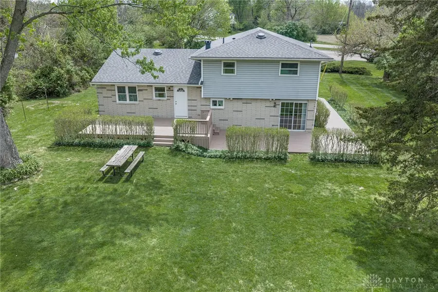 6915 Salem Avenue, Clayton, OH 45315 - #2