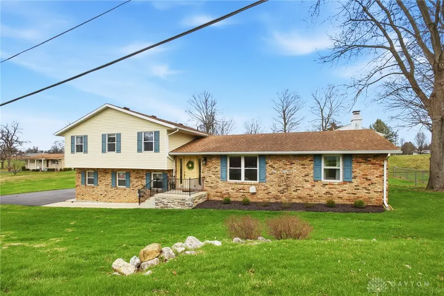 2224 Cheviot Hills Drive, Springfield, OH 45505 - #3