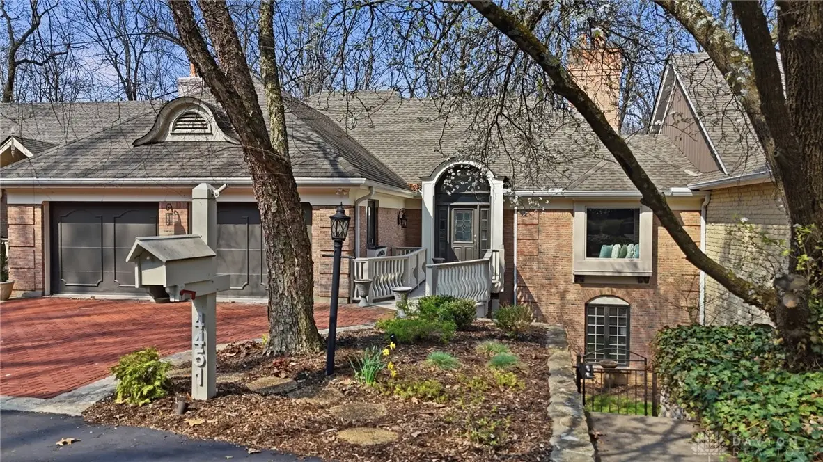 4451 Royal Ridge Way, Kettering, OH 45429 - #1