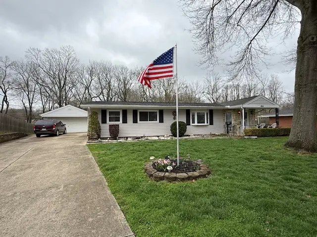 186 Pinegrove Drive, Bellbrook, OH 45305 - #1