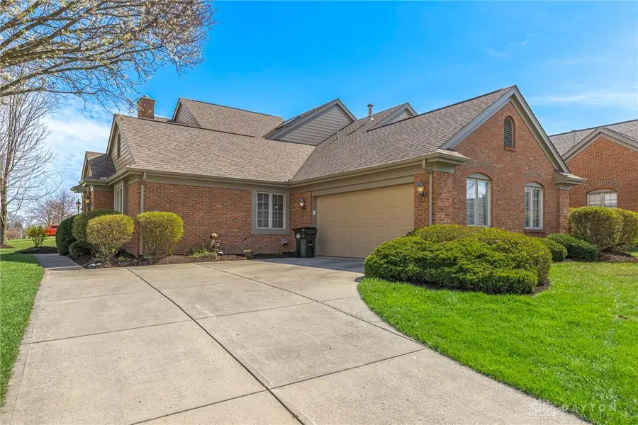 2695 Vienna Estates Drive, Miami, OH 45459 - #2