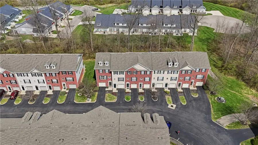 4294 Straight Arrow Road, Beavercreek, OH 45430 - #2