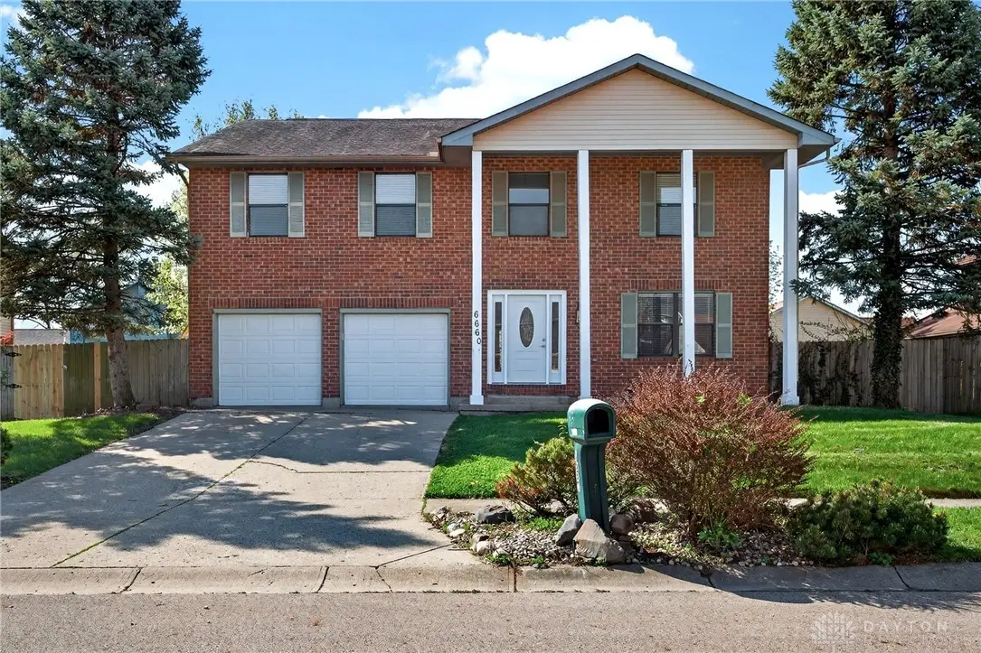 6660 Deer Bluff Drive, Huber Heights, OH 45424 - #1