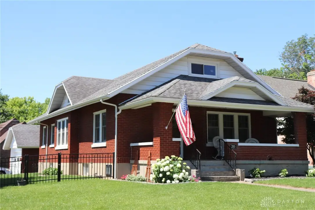 200 Dell Park Avenue, Oakwood, OH 45419 - #1