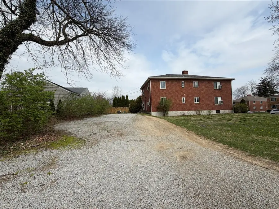 2825 San Rae Drive, Kettering, OH 45419 - #2