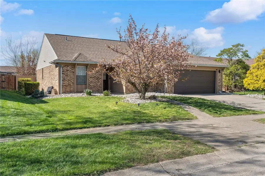 6409 Prairie Creek Court, Huber Heights, OH 45424 - #2