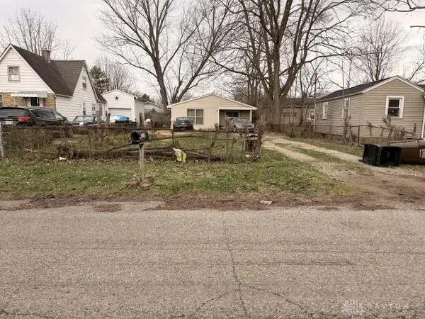 2523 Guernsey Dell Avenue, Dayton, OH 45404