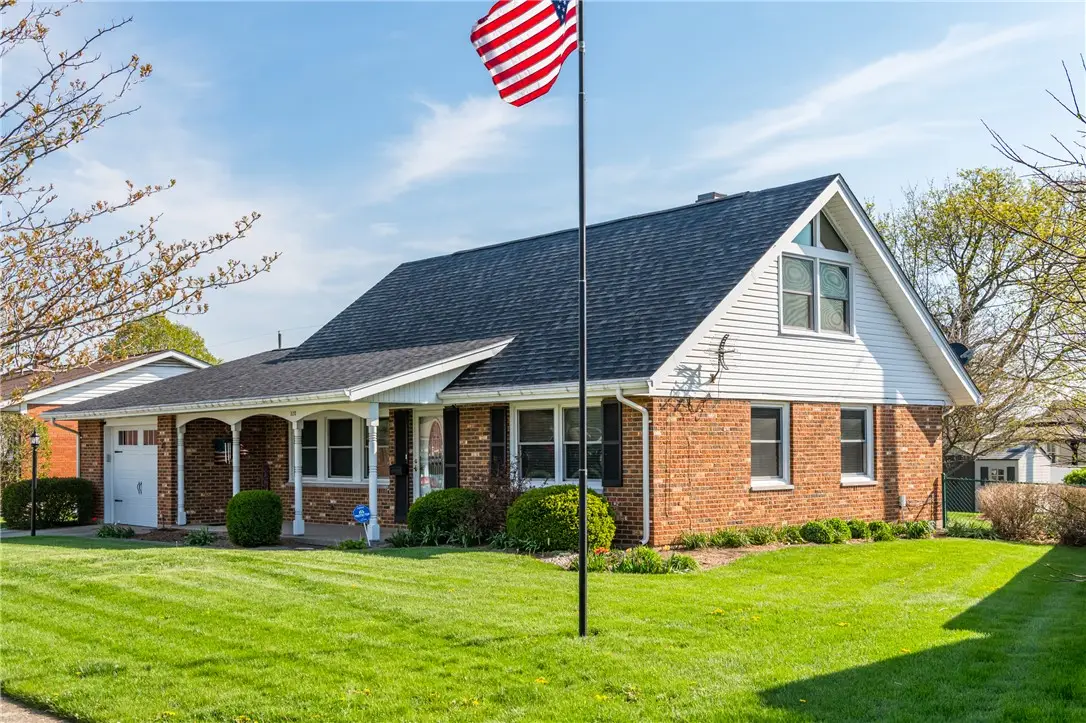 320 N Garber Drive, Tipp City, OH 45371 - #1