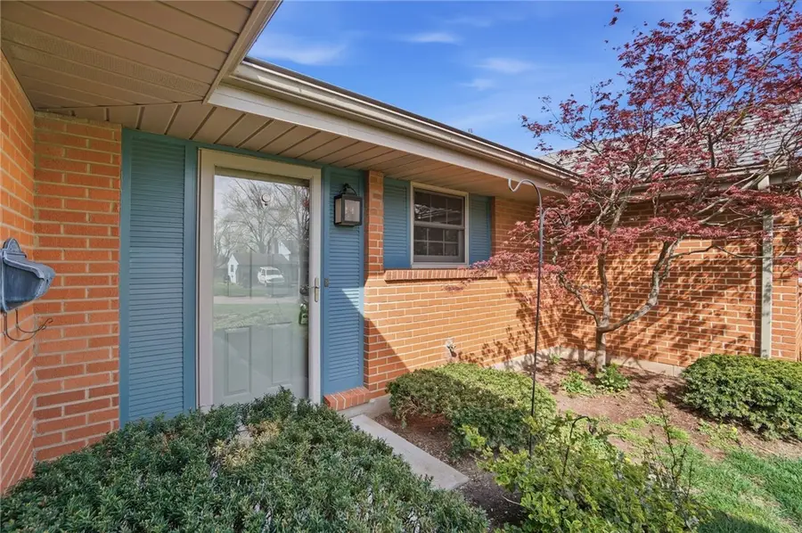 2303 Delvue Drive, Miami, OH 45459 - #2