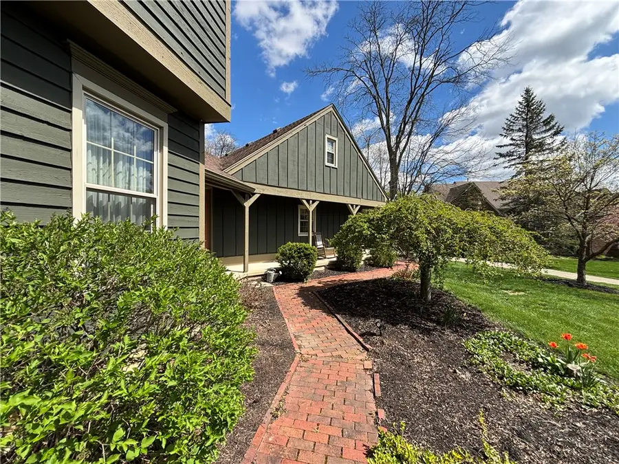 925 Scenic Knoll Knoll, Tipp City, OH 45371 - #2