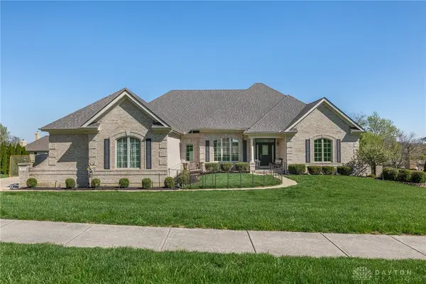 2824 Ash Ridge Drive, Beavercreek, OH 45434