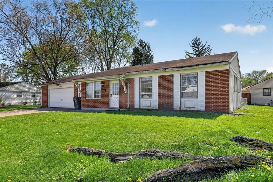 1046 Primrose Drive, West Carrollton, OH 45449 - #2