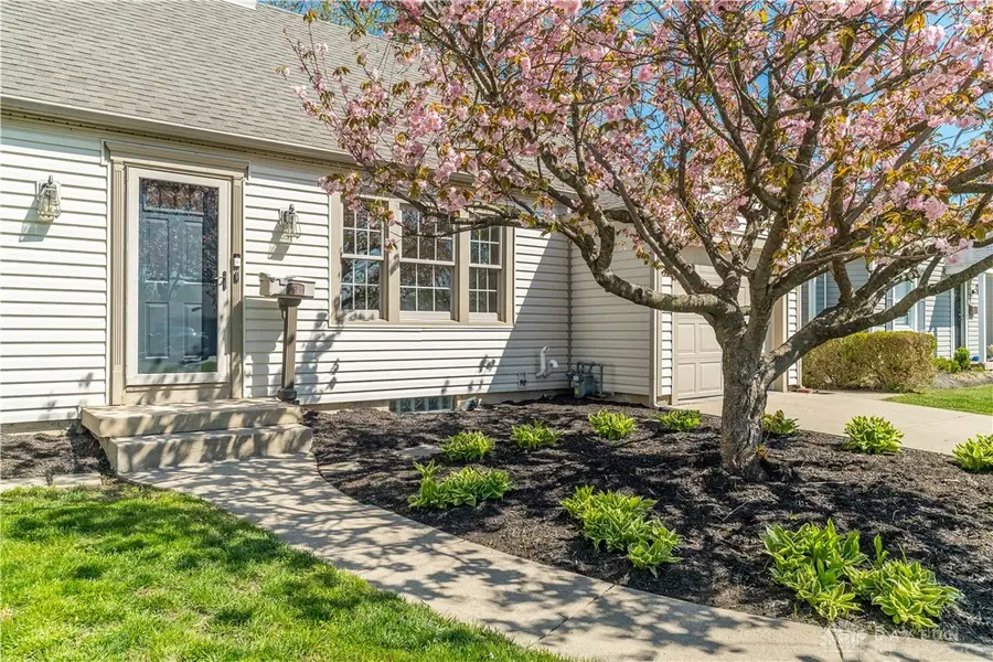 61 Martha Avenue, Centerville, OH 45458 - #3