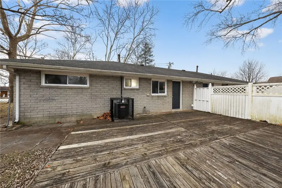 110 Elmwood Drive, Springboro, OH 45066 - #3