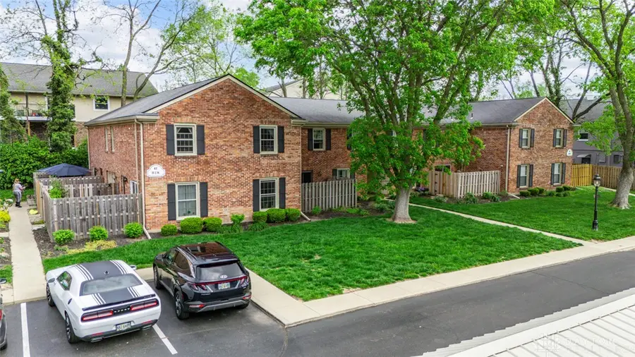 41 Winchester #J, Centerville, OH 45458 - #2