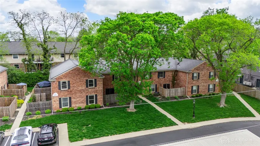 41 Winchester #J, Centerville, OH 45458 - #3