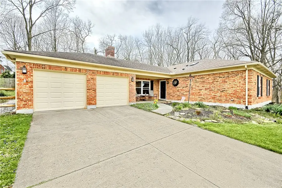 500 Woodcove Way, Beavercreek, OH 45430 - #3