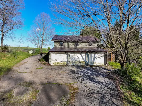 100 Nichols Ridge Road, Seaman, OH 45679