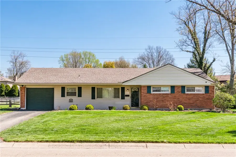 426 Willowhurst Drive, Centerville, OH 45459 - #2