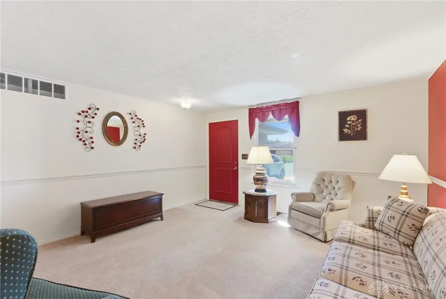 6630 Green Lee Court, Huber Heights, OH 45424 - #3